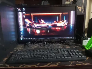 Desktop Computer 4GB RAM 256GB SSD