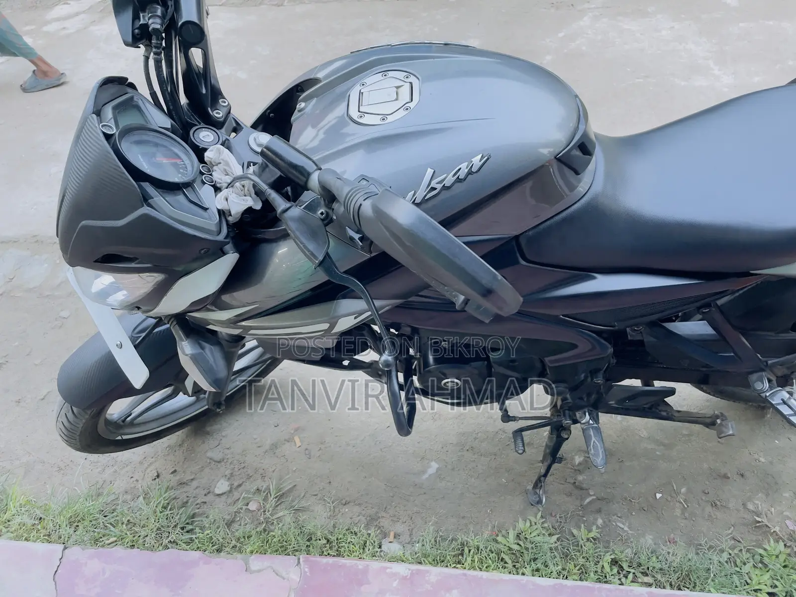 Bajaj Pulsar NS125 2025 Gray
