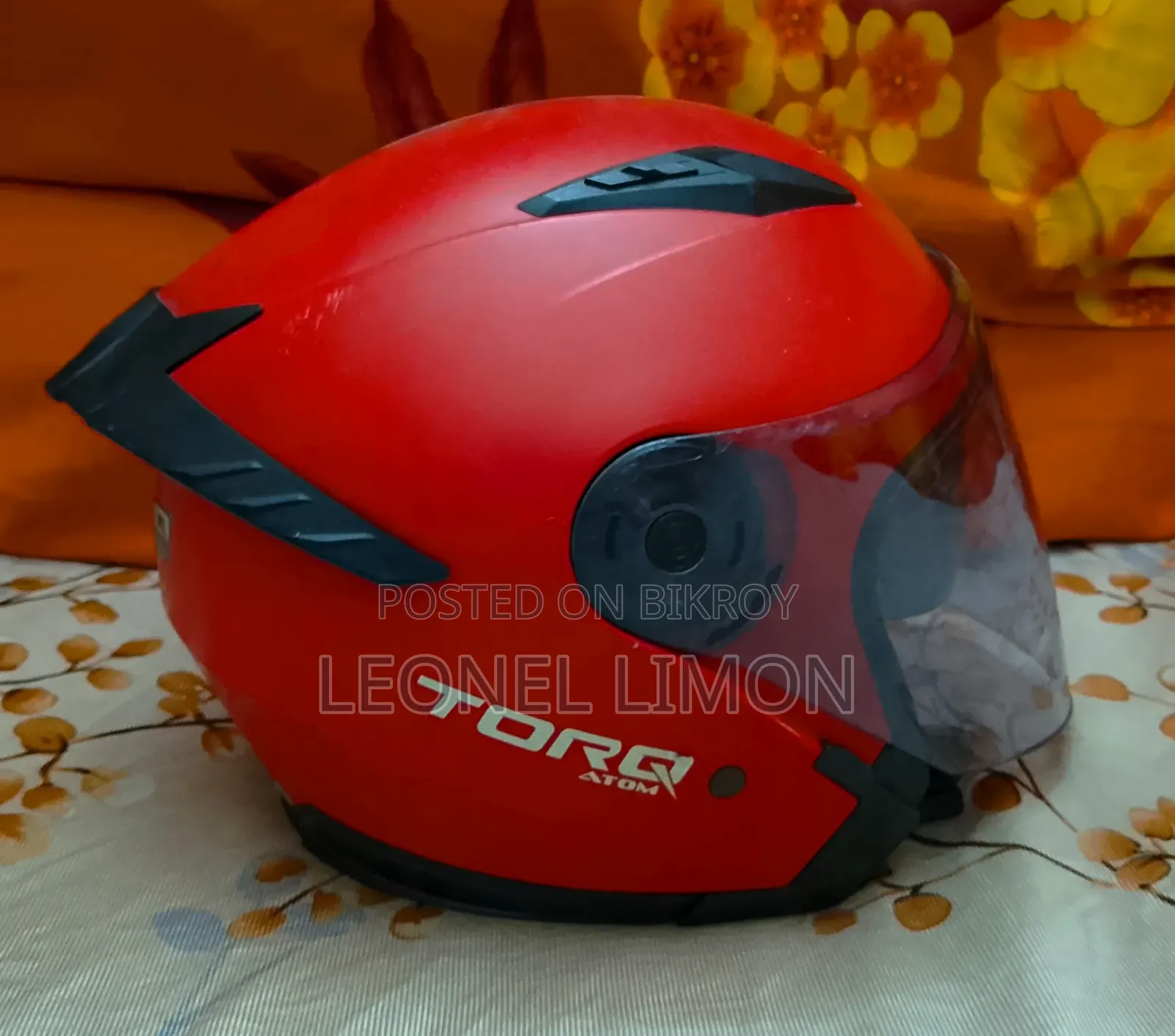 হেলমেট {TORQ}