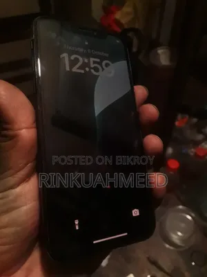 অ্যাপল আইফোন এক্সএস ৬৪ জিবি ব্ল্যাক