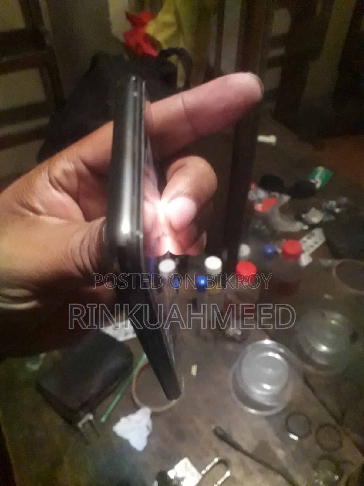 অ্যাপল আইফোন এক্সএস ৬৪ জিবি ব্ল্যাক
