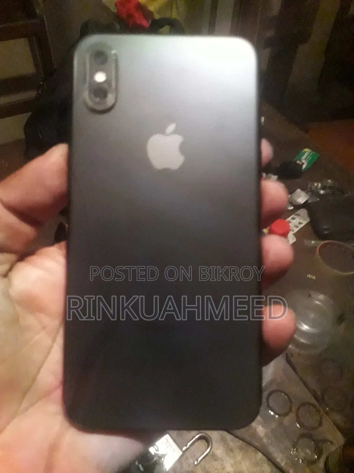 অ্যাপল আইফোন এক্সএস ৬৪ জিবি ব্ল্যাক
