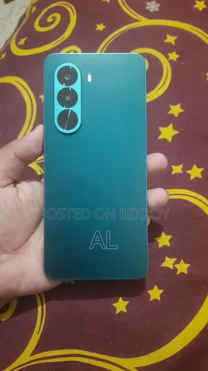 রিয়েলমি ১২৮ জিবি গ্রিন
