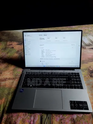 Laptop Acer TravelMate P2 14 16GB Intel Core i5 HDD+SSD 128GB