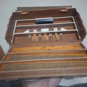 প্রিমিয়াম সেগুন কাঠের হারমোনিয়াম