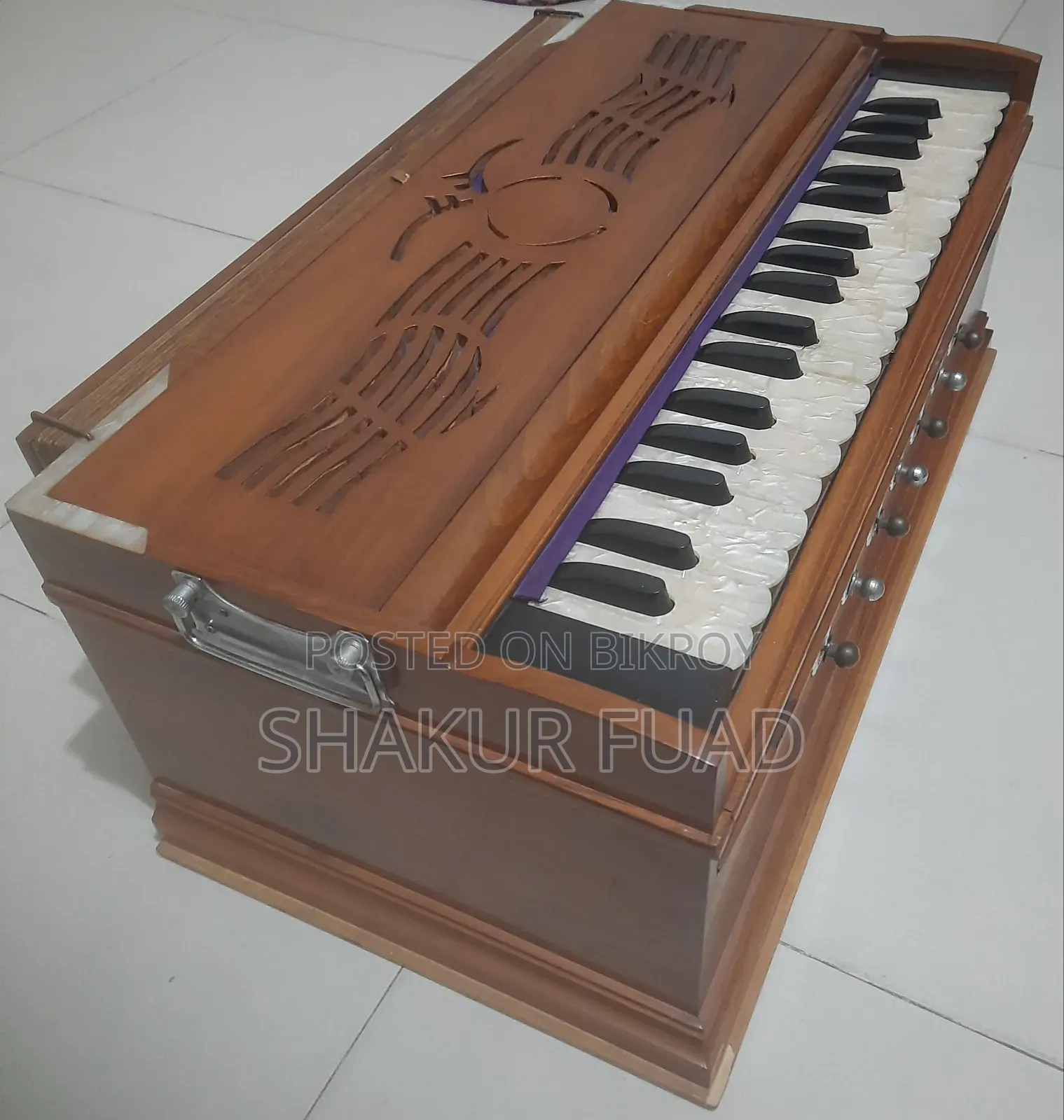 প্রিমিয়াম সেগুন কাঠের হারমোনিয়াম