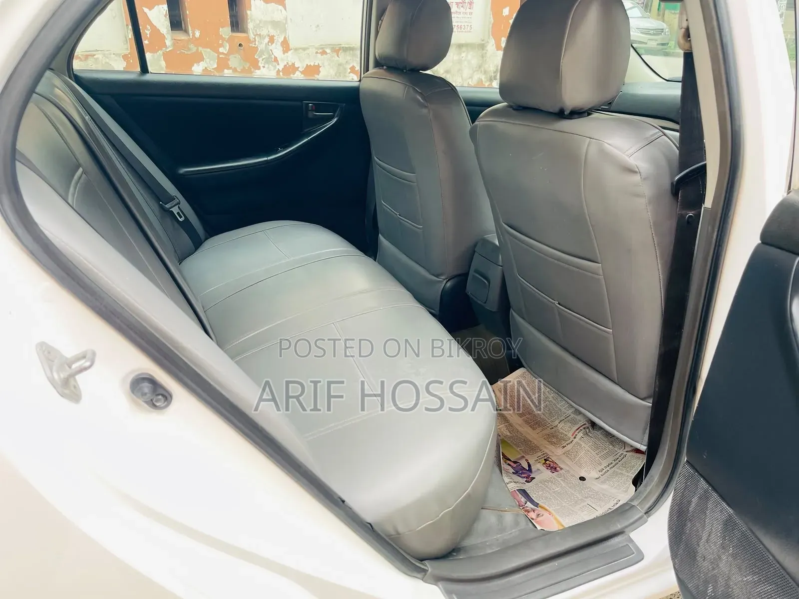 Toyota Corolla Sedan 2005 White