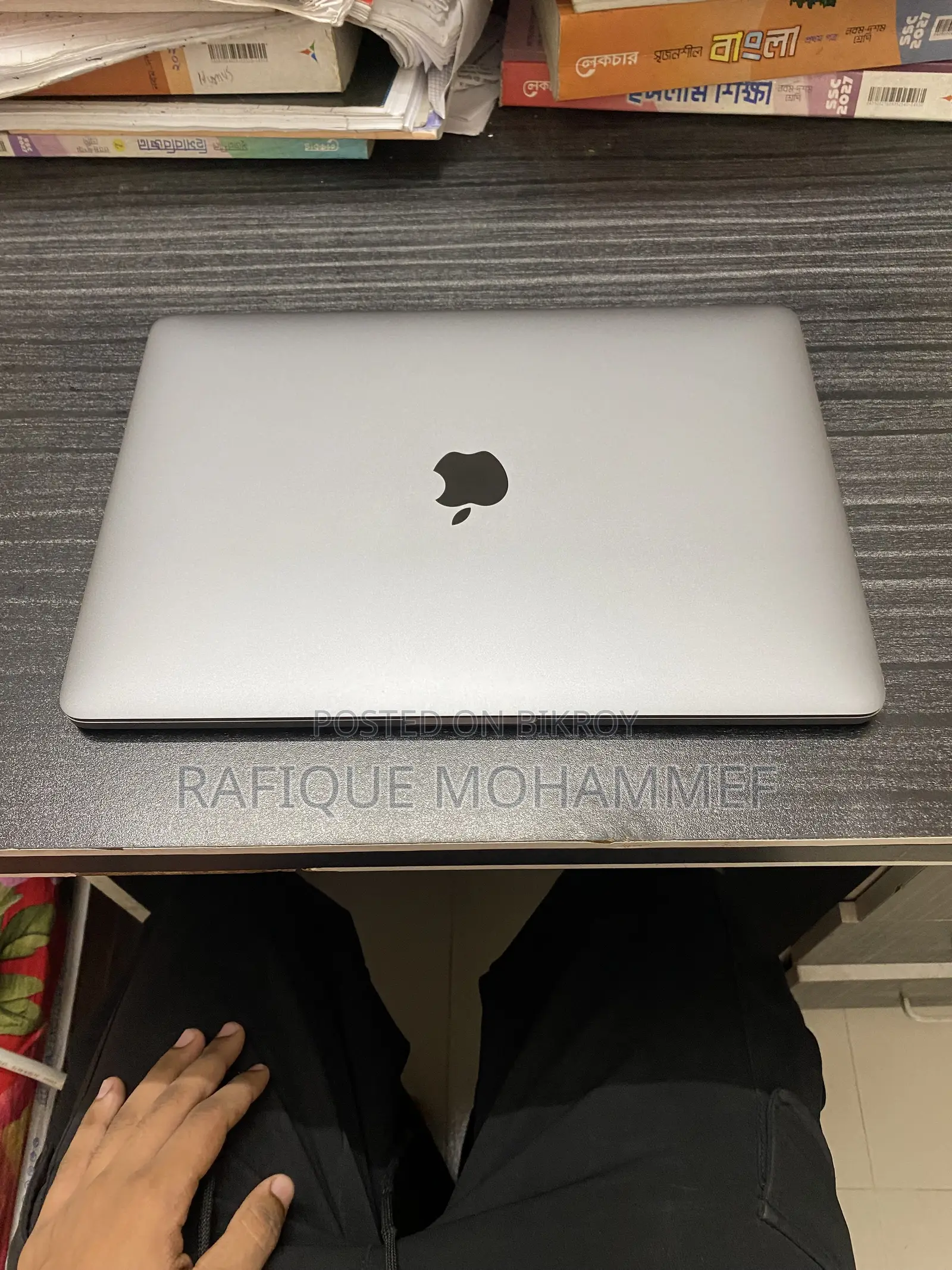 Laptop Apple MacBook Pro 2017 8GB Intel Core i5 SSD 256GB
