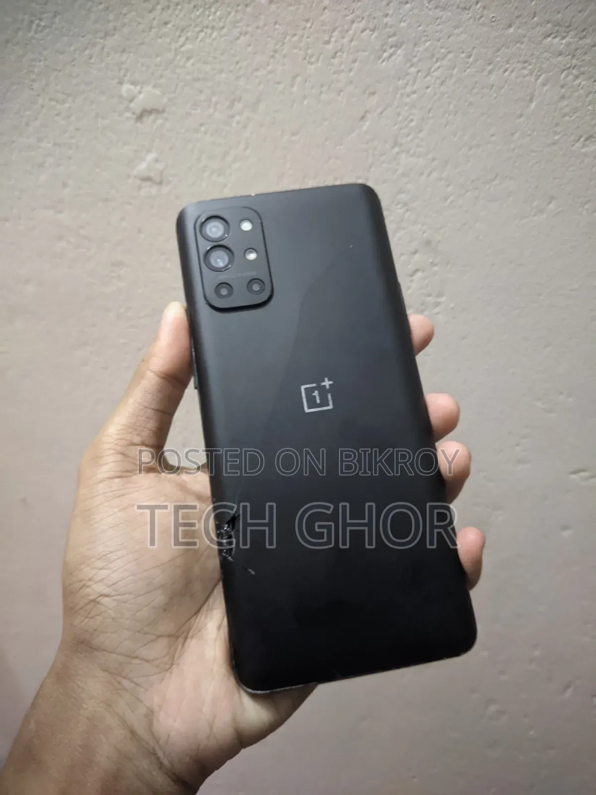 ওয়ানপ্লাস ৯আর ২৫৬ জিবি ব্ল্যাক