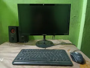 প্রিমিয়াম কোয়ালিটির মনিটর