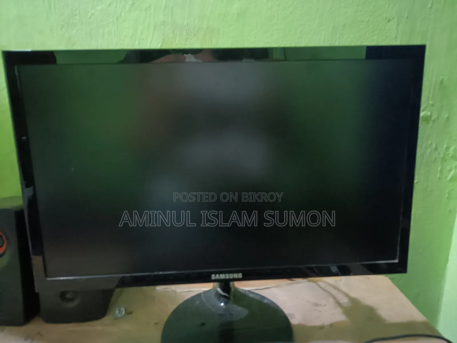 প্রিমিয়াম কোয়ালিটির মনিটর