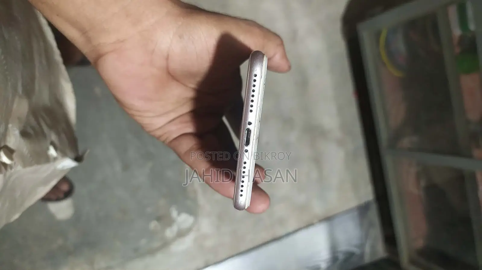 অ্যাপল আইফোন ৭ প্লাস ১২৮ জিবি রোজ গোল্ড