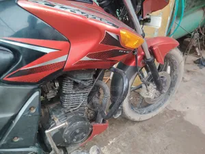 টিভিএস ২০১০ লাল