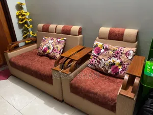 ৫ সিট সোফা