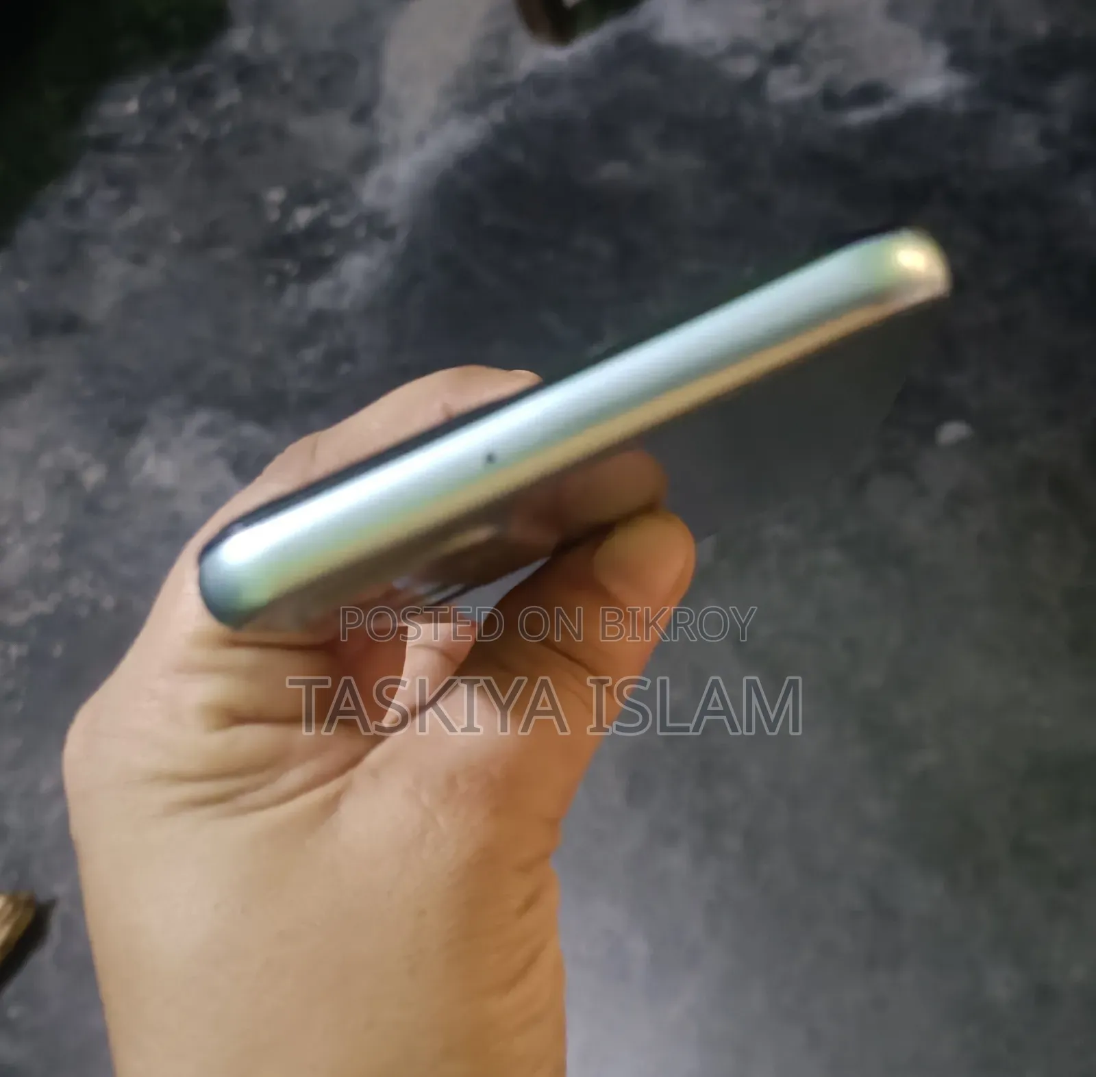 স্যামসাং গ্যালাক্সি এফ২৩ ১২৮ জিবি রূপালী