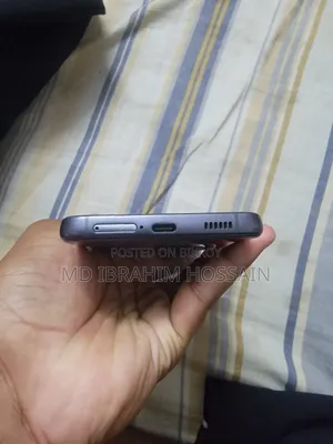 Samsung Galaxy S21 5G 128 GB Black