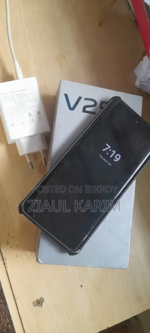 Vivo V25 256 GB Blue