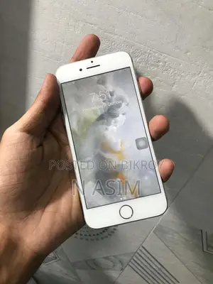 Apple iPhone 7 128 GB Silver
