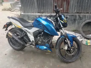 টিভিএস আপাচি ১৬০ ৪ভি ২০১৯ সবুজ