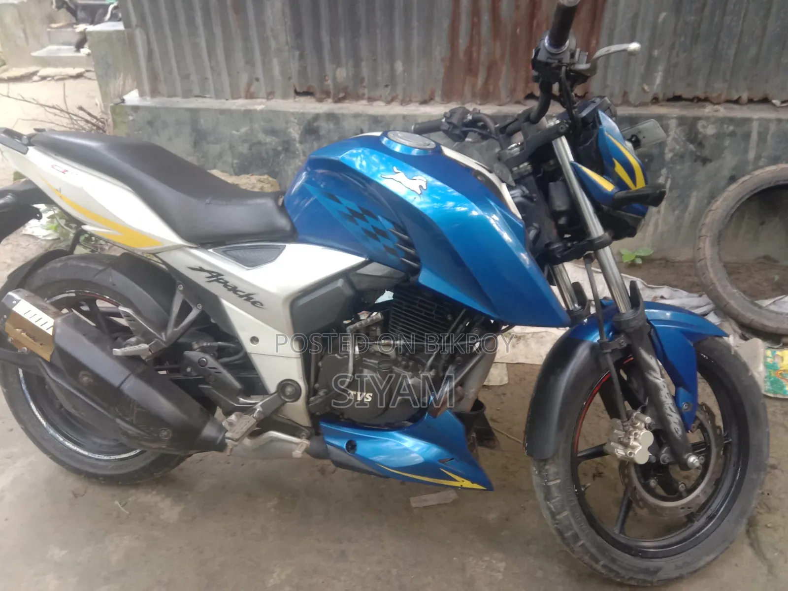 টিভিএস আপাচি ১৬০ ৪ভি ২০১৯ সবুজ