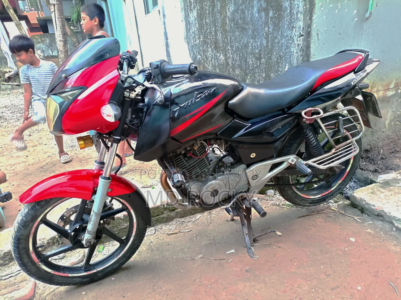 Bajaj Pulsar 150 2011 Red