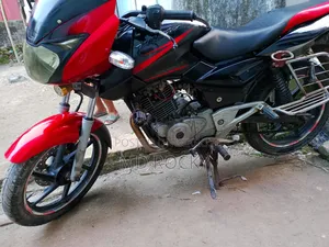 Bajaj Pulsar 150 2011 Red