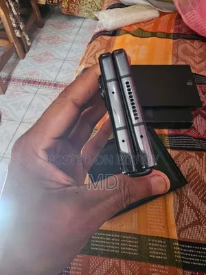 স্যামসাং গ্যালাক্সি এস২২ ৫জি ২৫৬ জিবি নীল