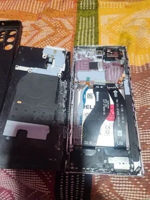 স্যামসাং গ্যালাক্সি এস২২ ৫জি ২৫৬ জিবি নীল