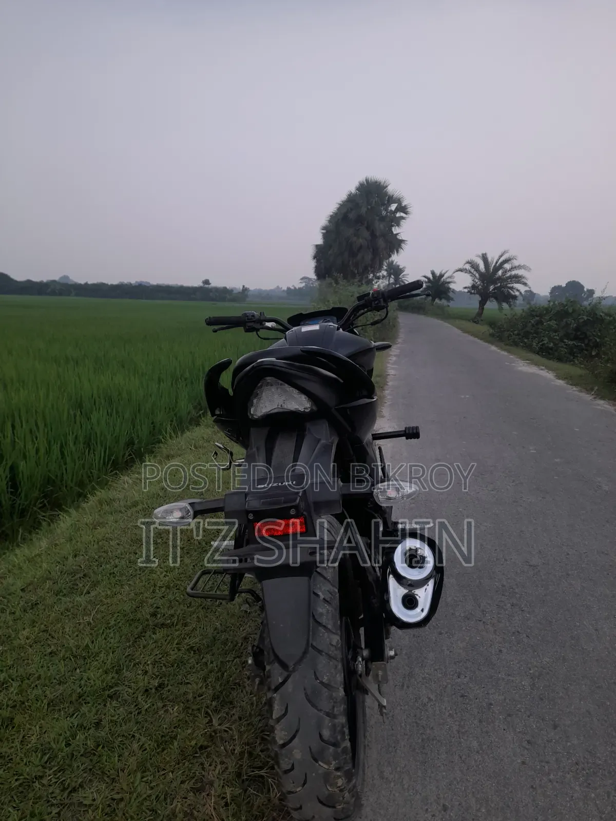 Suzuki Gixxer 2024 Black