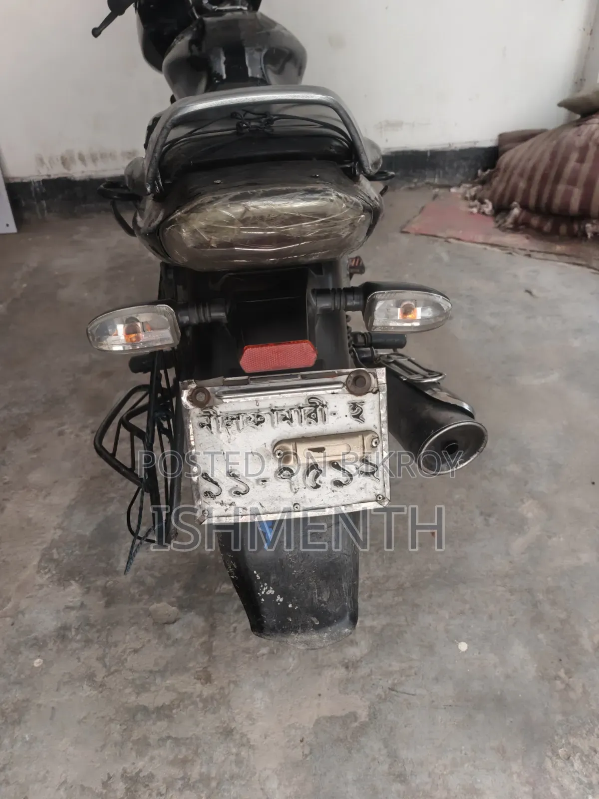 Bajaj Discover 100 2012 Black