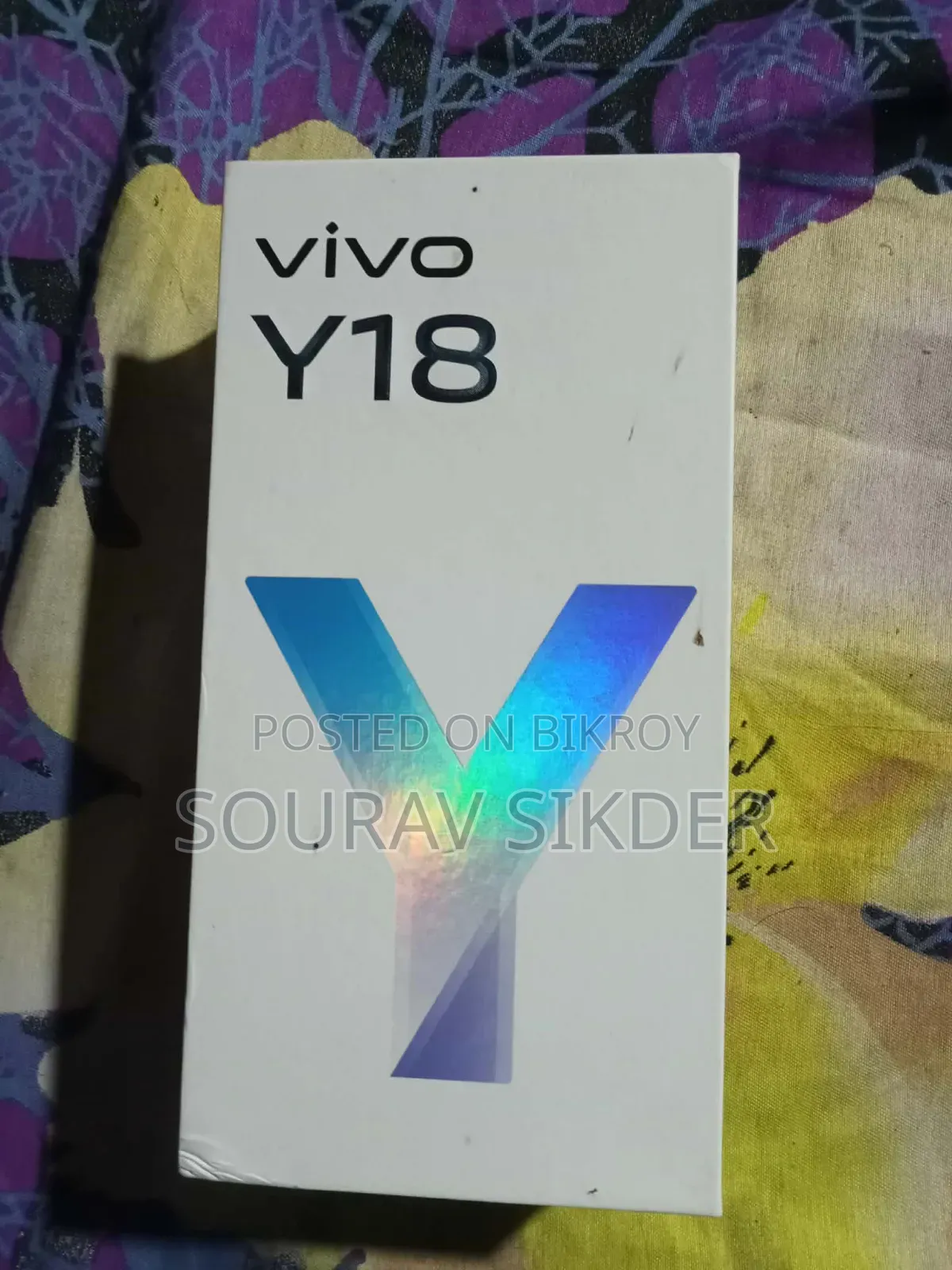 Vivo Y18 ১২৮ জিবি হোয়াইট
