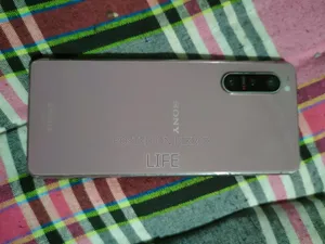সনি এক্সপেরিয়া ৫ ২য় সংস্করণ ১২৮ জিবি গ্রে