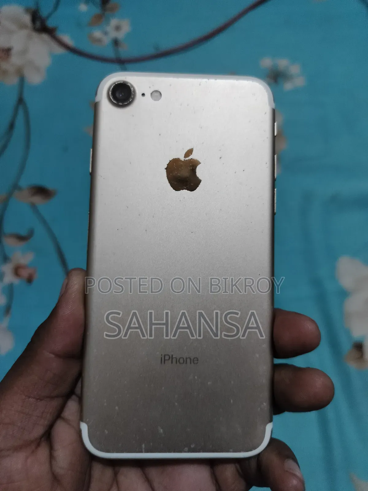 অ্যাপল আইফোন ৭ ৩২ জিবি রোজ গোল্ড