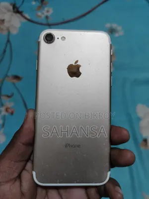 অ্যাপল আইফোন ৭ ৩২ জিবি রোজ গোল্ড