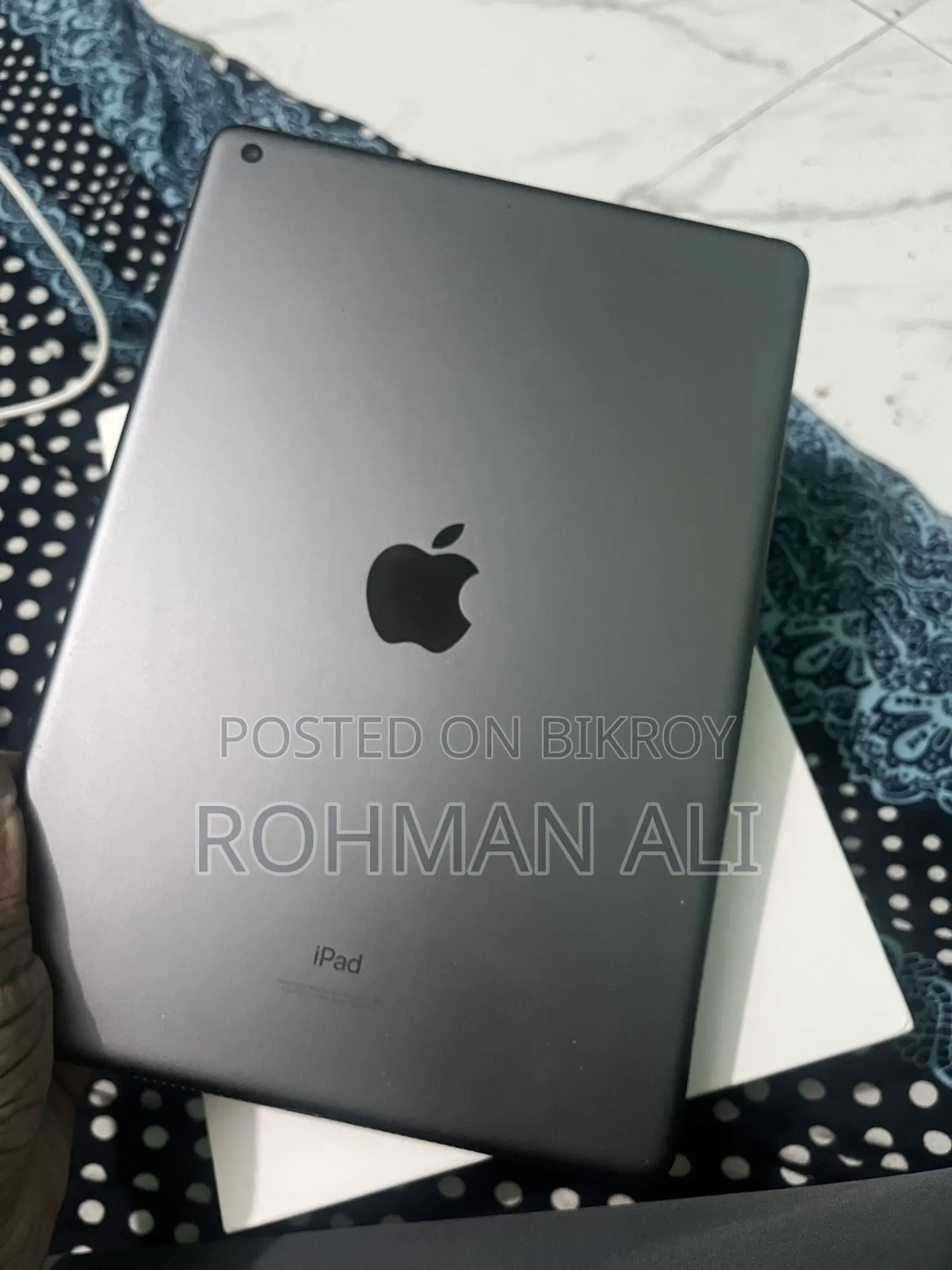 Apple 64 GB Black