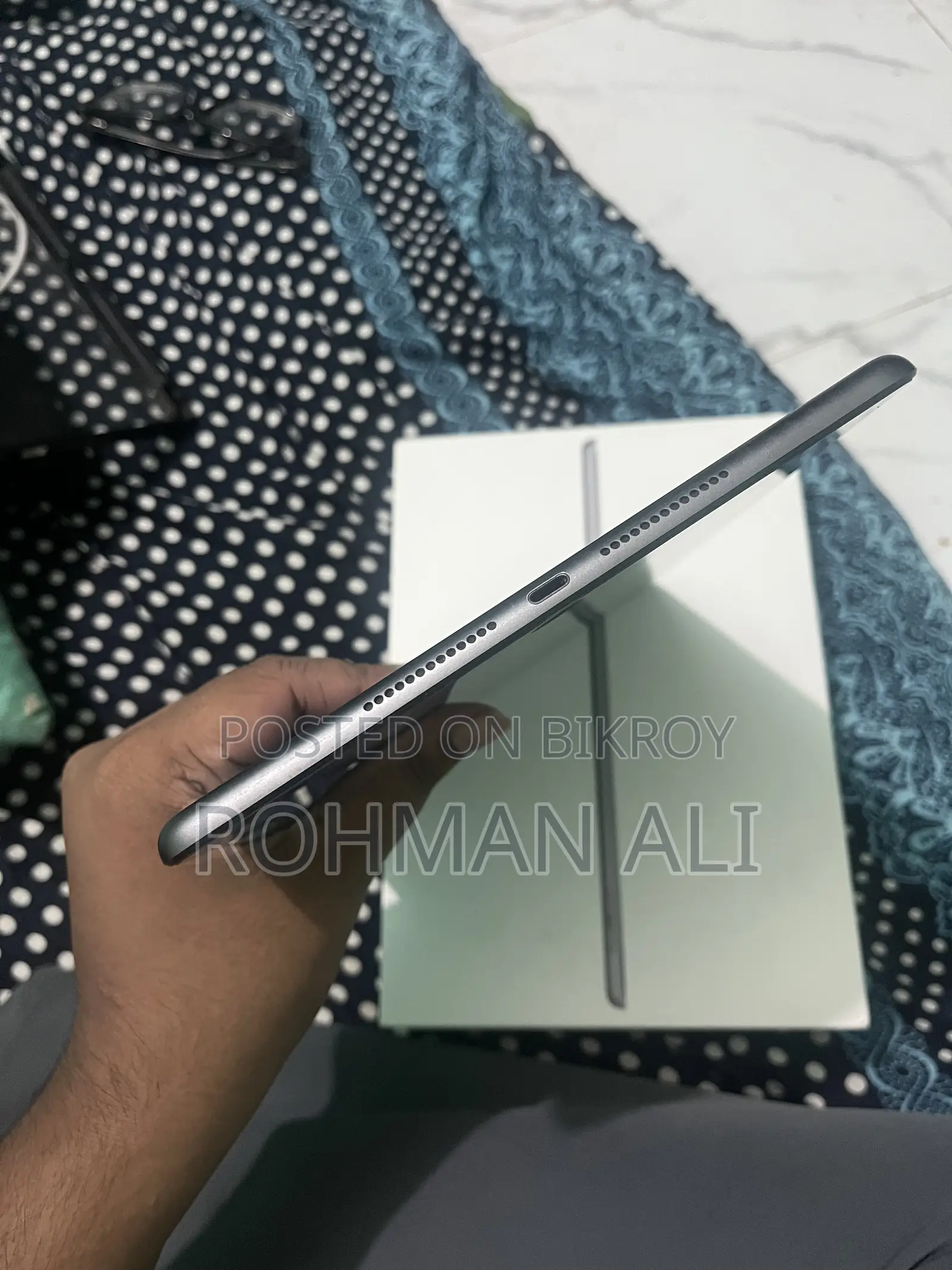 Apple 64 GB Black
