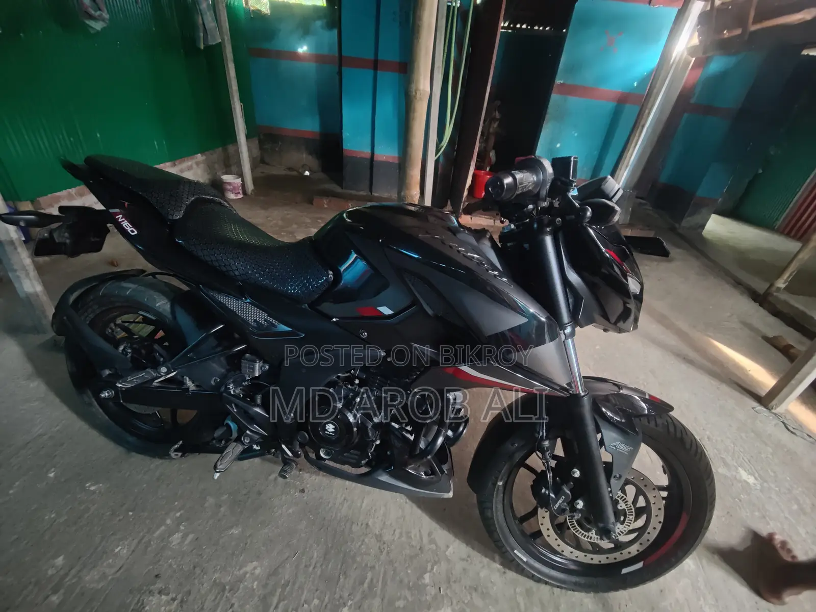 New Bajaj Pulsar N160 2025 Black