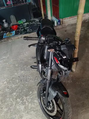 New Bajaj Pulsar N160 2025 Black