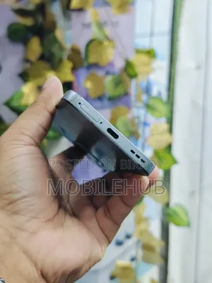 Oppo F31 5G 128 GB Silver