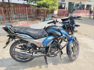 টিভিএস স্ট্রাইকার ১২৫ ২০১৭ নীল