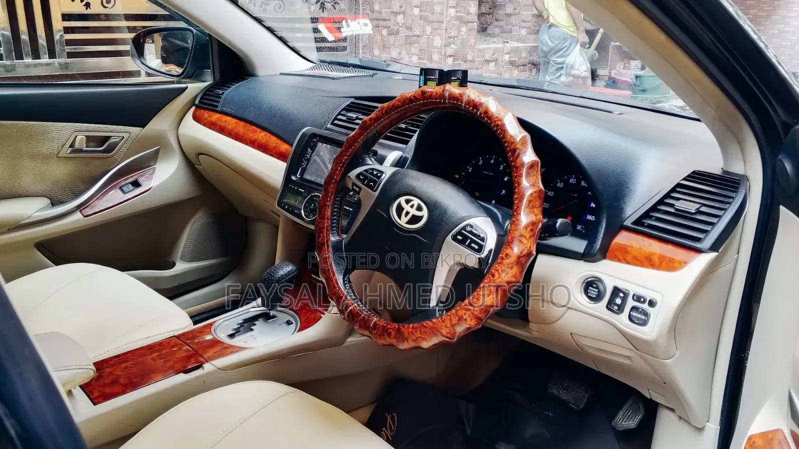 Toyota Premio 2015 Black