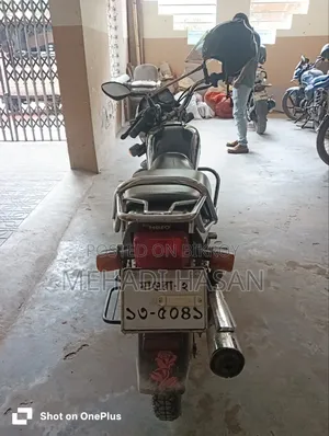 হিরো স্প্লেন্ডার প্লাস ২০২১ ব্ল্যাক
