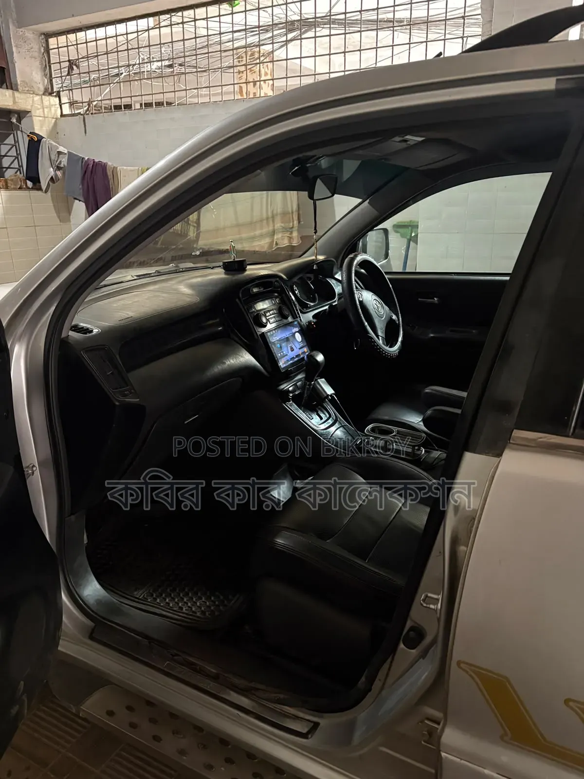 Toyota Kluger 2002 Silver
