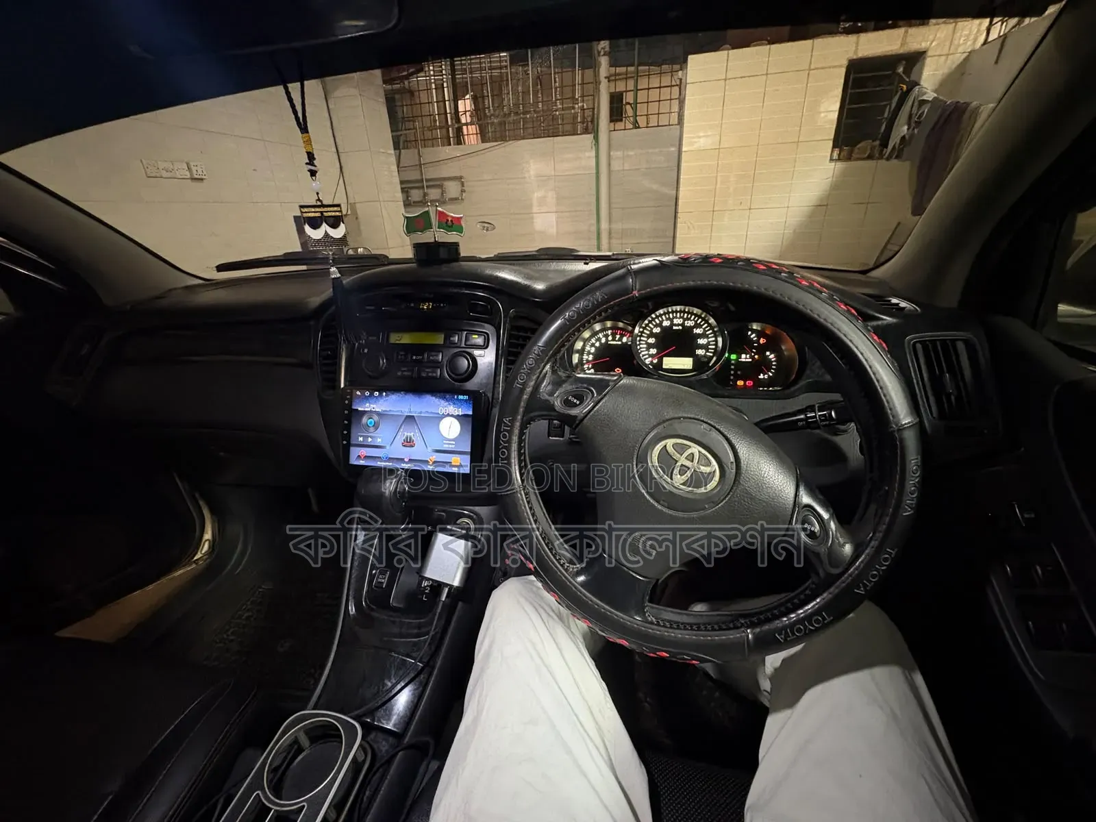 Toyota Kluger 2002 Silver