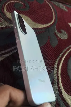 স্যামসাং গ্যালাক্সি এ৩৬ ১২৮ জিবি সিলভার