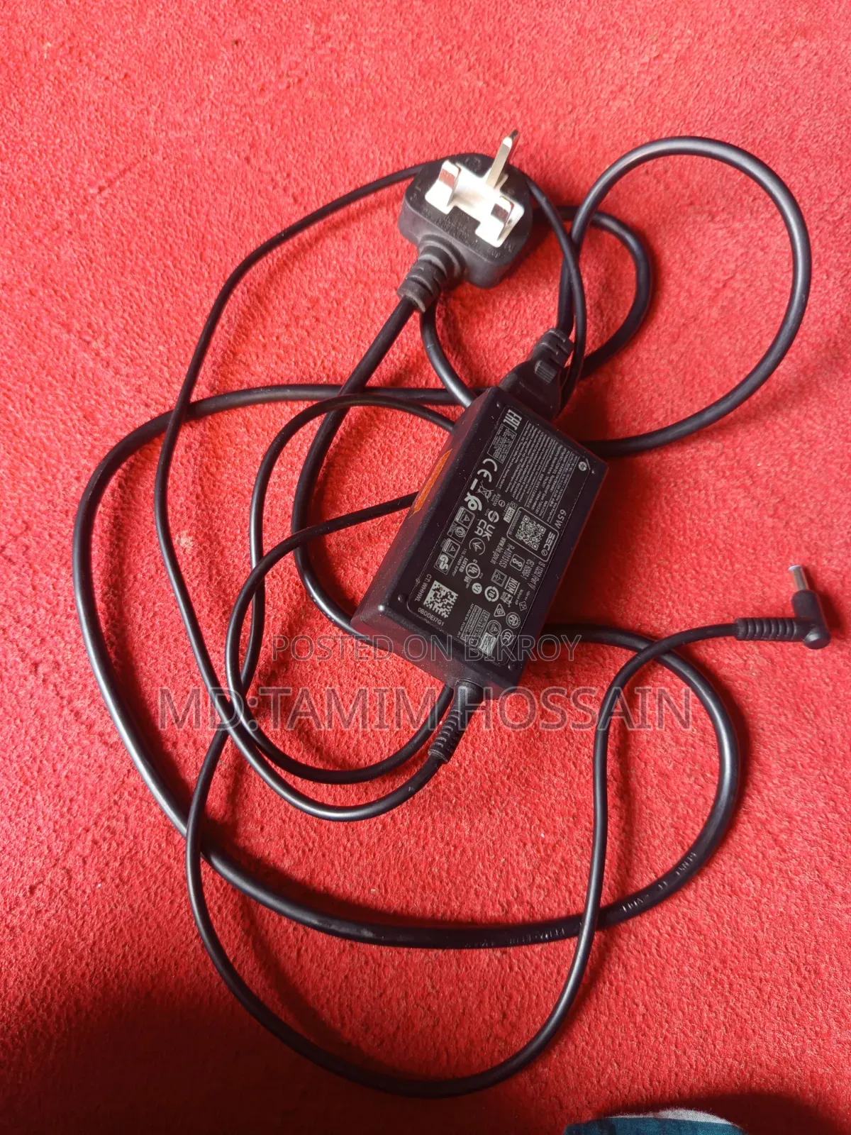 HP 65 Watt and 45 Watt Original Charger Sale