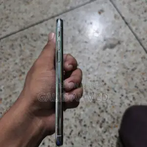 অ্যাপল আইফোন এক্সএস ৬৪ জিবি হোয়াইট