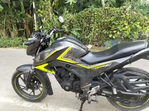 Honda Hornet 2018 Green