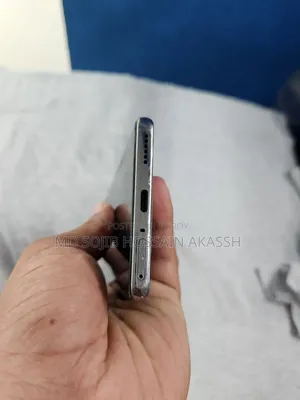 টেকনো ক্যামন ৪০ ২৫৬ জিবি কালো
