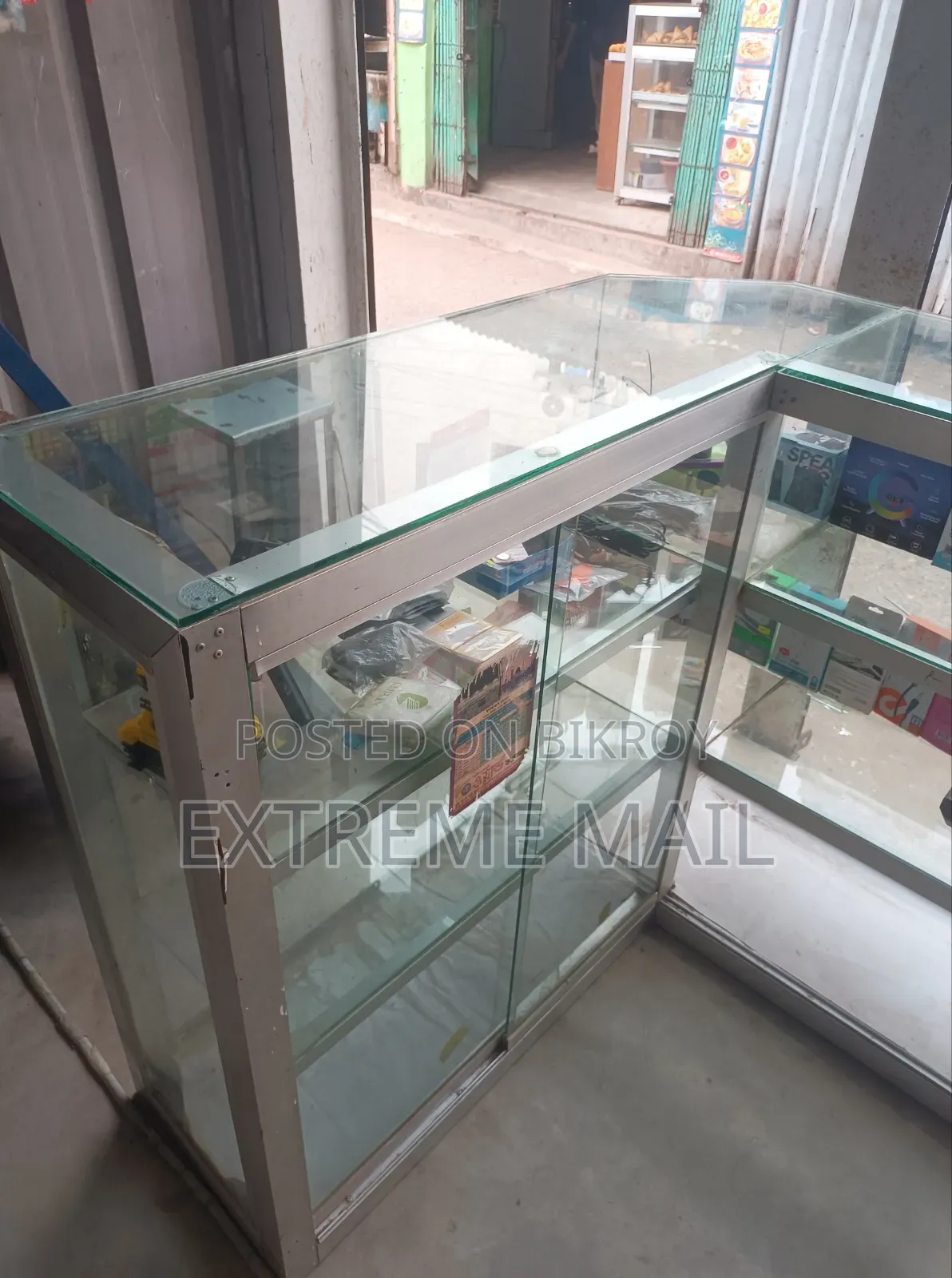 Thai Glass Showcases for Shop